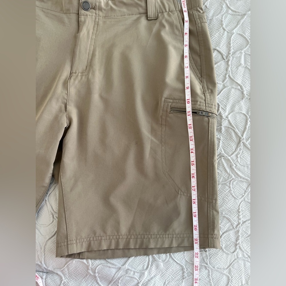 men's zeroxposur Khaki Moisture Wicking Shorts Size 40 (0642) - Picture 11 of 12